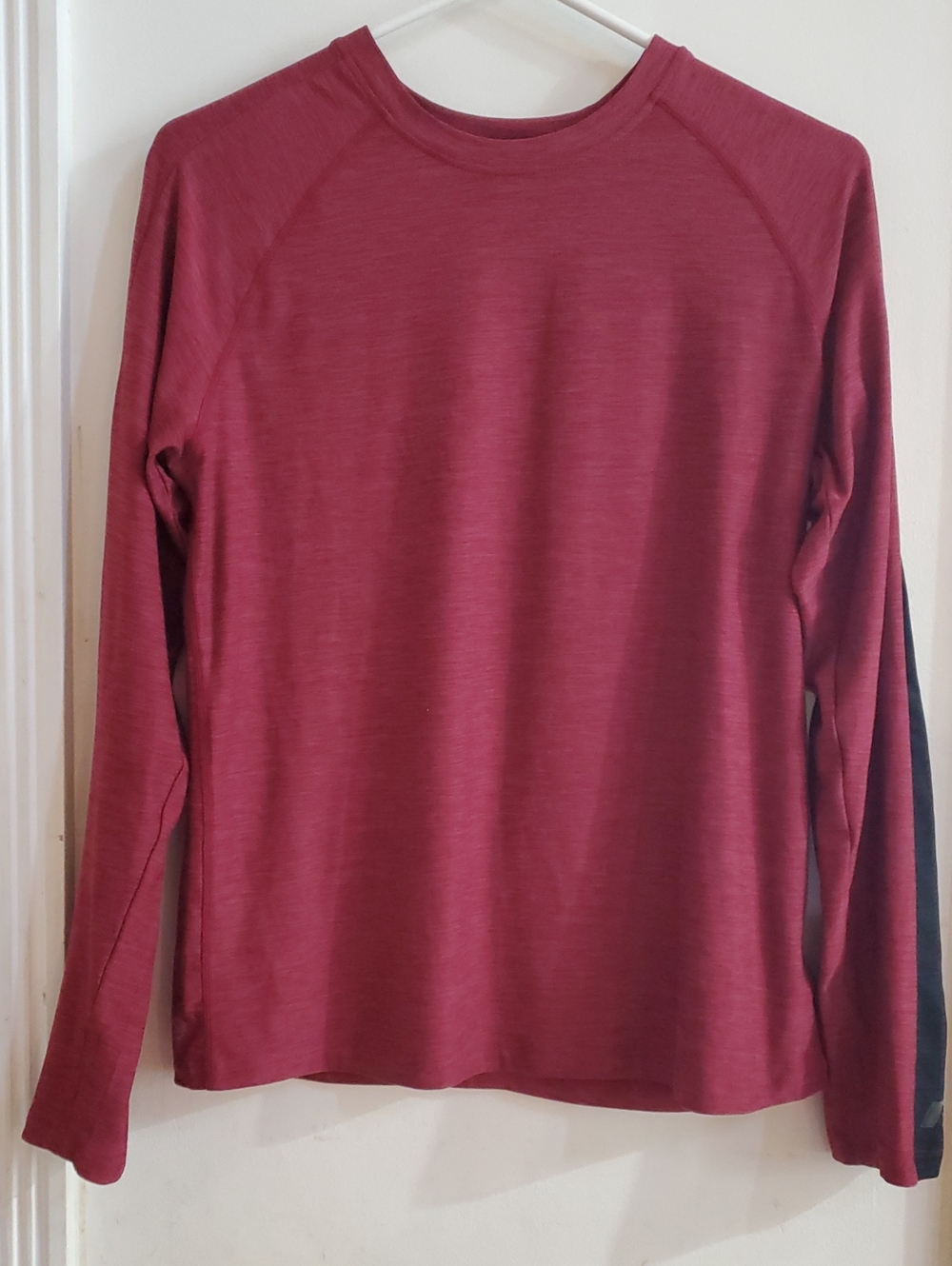 Boys 14-16 Long Sleeve Top Size XL Russell Dri Power Shirt Burgundy Color